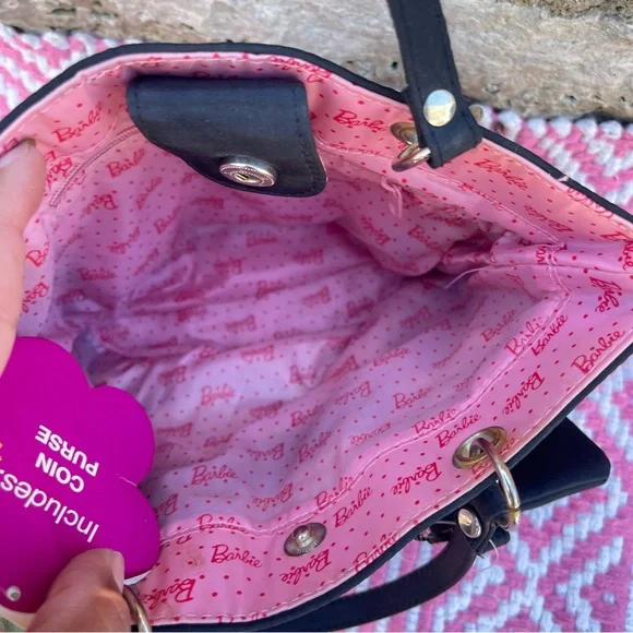 Vintage Barbie purse - Picture 3 of 3